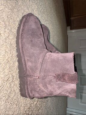 UGG classic unlined mini slouch boots
US size 5 EU size 36